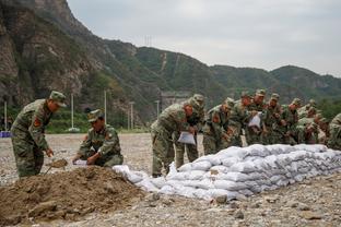 过山车？勇士上一场输凯尔特人52分 今天反手赢雄鹿35分